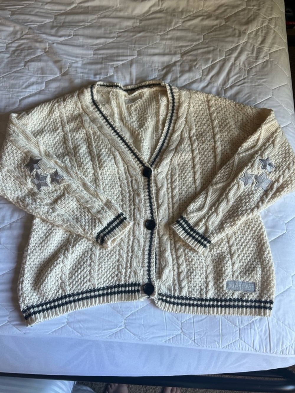 Taylor Swift folklore cardigan 2021 drop XL/2XL